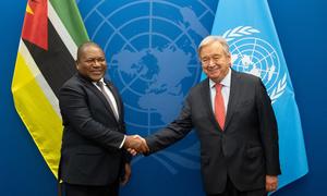 O encontro do secretário-geral, António Guterres, com o presidente de Moçambique