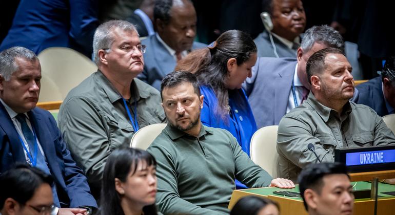 Volodymyr Zelensky, presidente da Ucrânia, participa no debate geral da septuagésima oitava sessão da Assembleia Geral