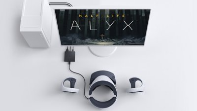 连接头戴设备的PS VR PC适配器，屏幕上显示《Half Life Alyx》游戏