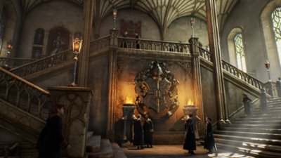 A Hogwarts Legacy képernyőképe, rajta a Roxfort lépcsői