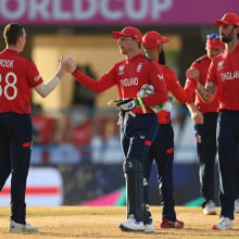 England team players shaking hands