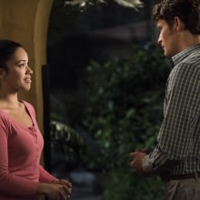 'Jane the Virgin' boss breaks down that big moment from the latest episode