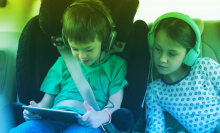 The best gadgets and tech for traveling with kids