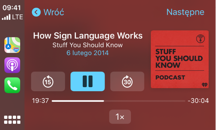 Widok Dashboard w CarPlay, wyświetlający podcast „staf ju szud noł” dotyczący języka migowego.