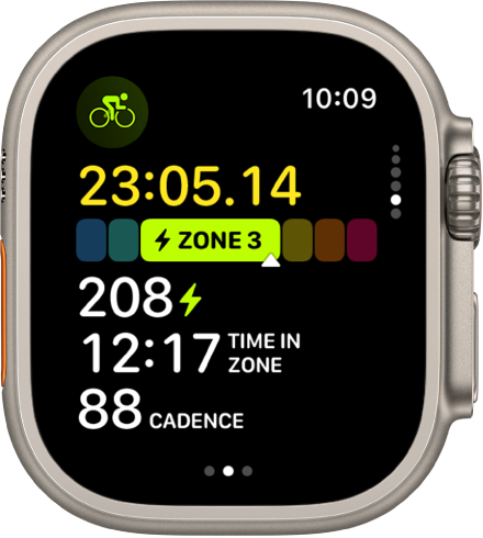 The Workout screen showing the metrics for an outdoor cycle workout.