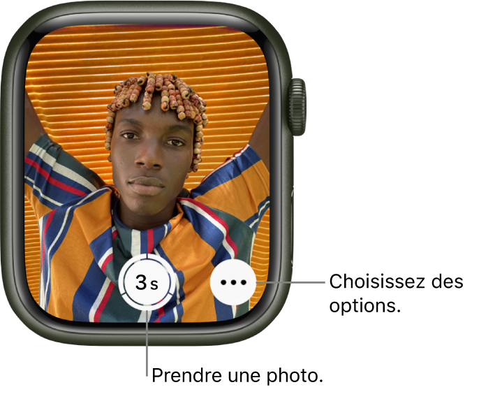 Lorsque vous l’utilisez comme télécommande d’appareil photo, l’Apple Watch affiche le viseur de l’appareil photo de l’iPhone. Le bouton « Prendre une photo » se trouve en bas au centre avec le bouton « Plus d’options » à droite. Si vous avez pris une photo, la visionneuse de photos se trouve en bas à gauche de l’écran.