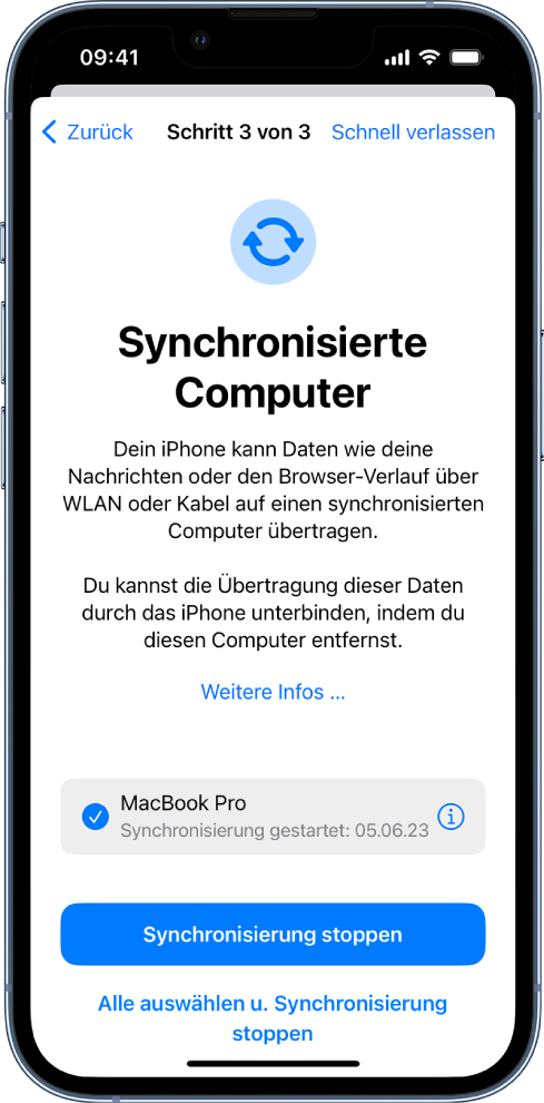 Zwei iPhone-Bildschirme zeigen den Bildschirm „Synchronisierte Computer“ und „iCloud Privat-Relay“.