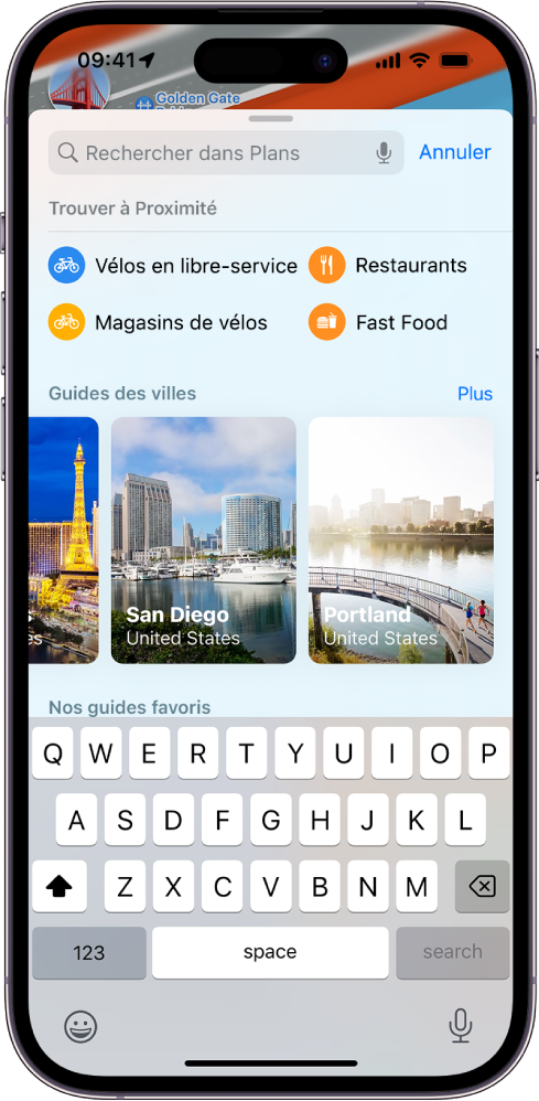 Fiche de recherche dans l’app Plans. Sous le champ de recherche, les catégories à proximité incluent Services de vélo en libre-service et Restaurants.