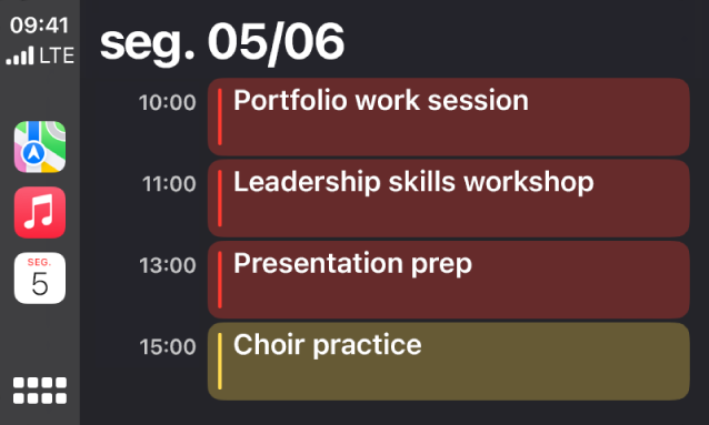 O CarPlay a mostrar Mapas, Música e Calendário na barra lateral. À direita estão eventos para Seg., 5 de junho para a sessão de trabalho, workshop de competências de liderança, preparação da apresentação e ensaio do coro.