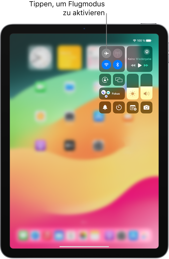 Der Bildschirm des Kontrollzentrums zeigt, dass durch Tippen auf die Taste oben links der Flugmodus aktiviert wird.