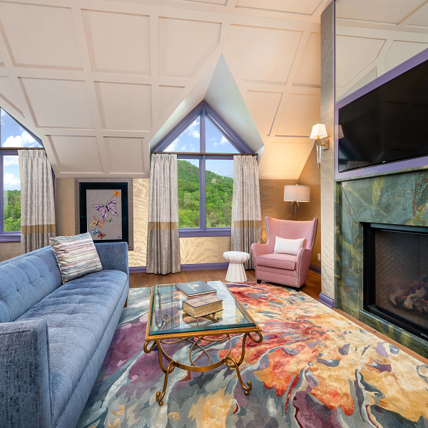 Enjoy our Enjoy An Exclusive Dolly Parton Themed Experience At Dollywood’s DreamMore Resort And Spa offer