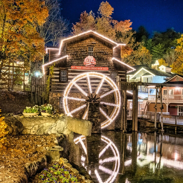 Smoky Mountain Christmas Presented By Humana