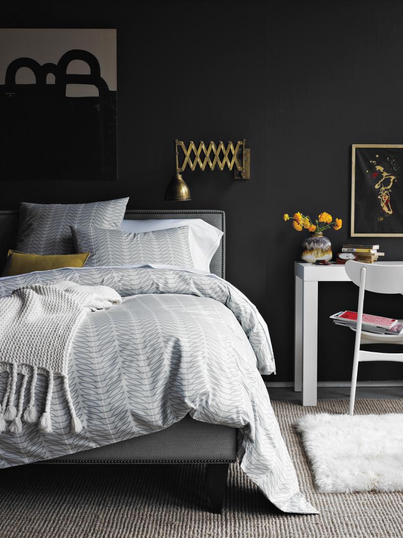 Sheepskin Rug in Black Transitional Bedroom