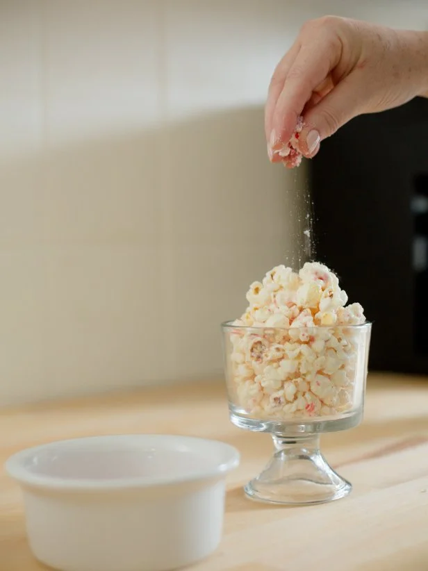 White Chocolate Peppermint Popcorn Recipe