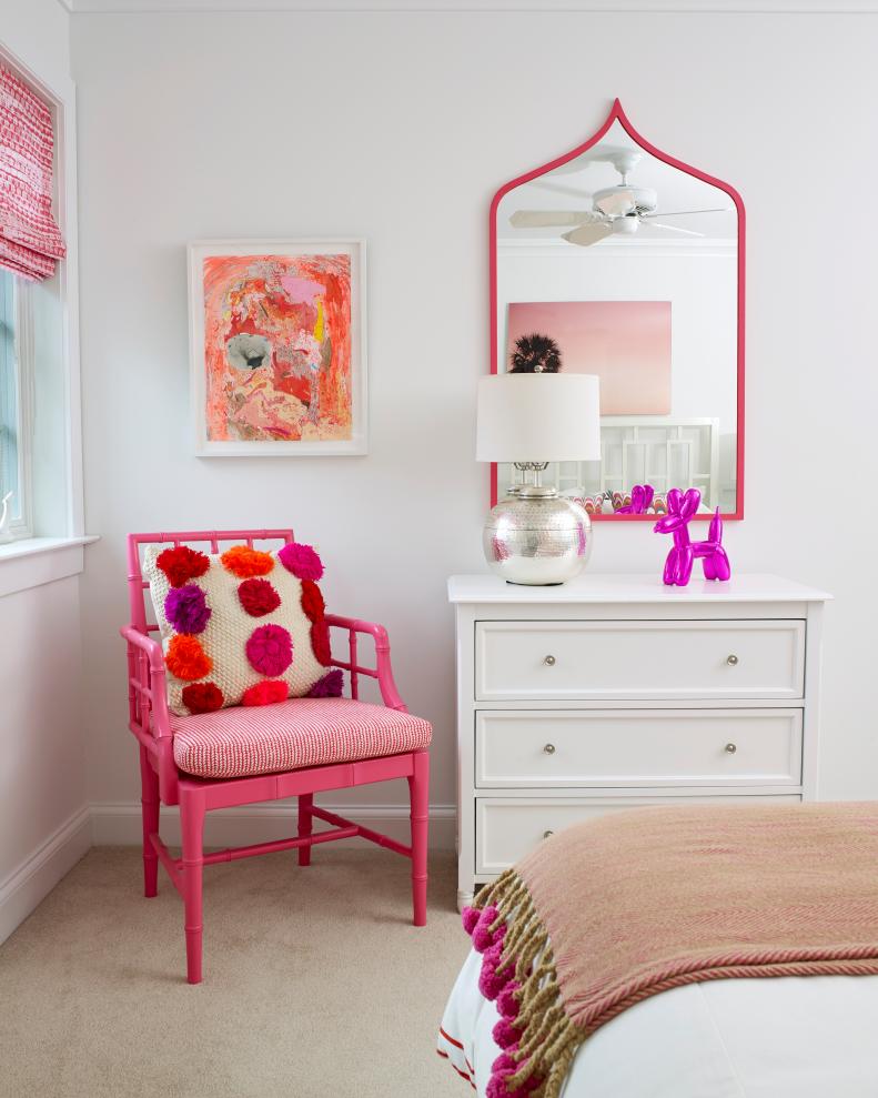 Pink Bedroom With Balloon Dog
