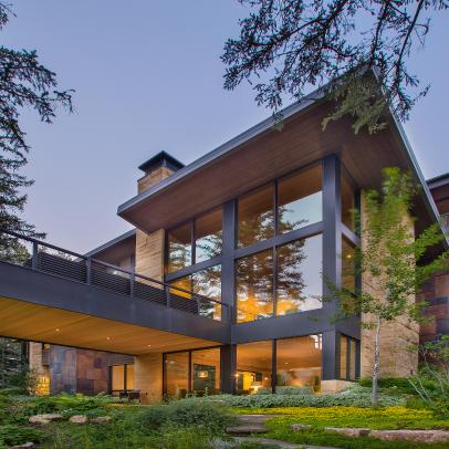 Large Windows Let the Outdoors in for Contemporary Home 