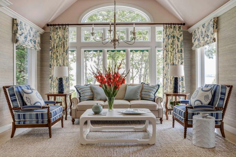 Coastal Sitting Room With Red Flowers