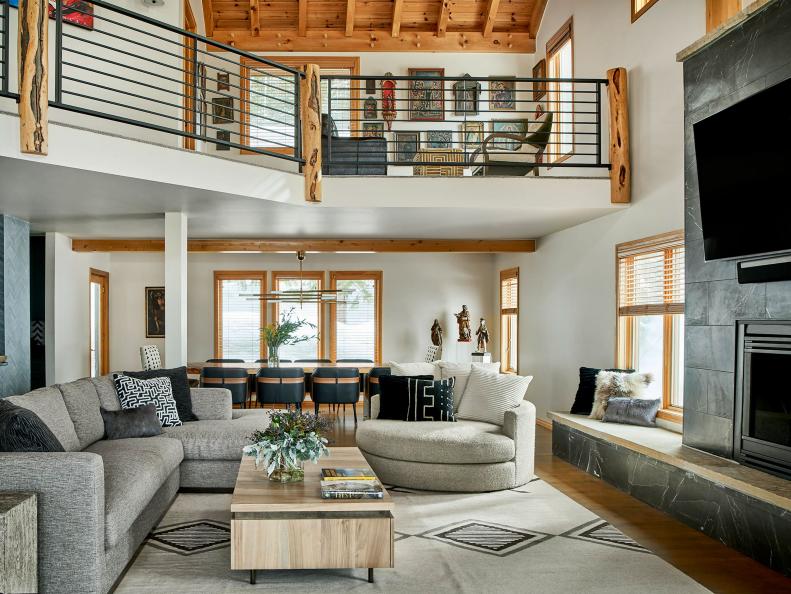 Sitting Area in Neutral Contemporary Great Room