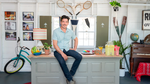 Get Jonathan Knight's Lakeside Style in Your Home