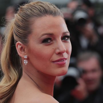 blake lively elizabeth taylor ruby necklace