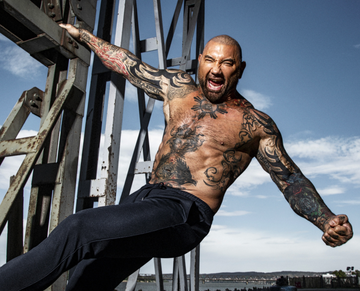 dave bautista en men's health