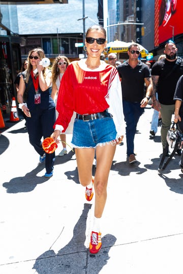 bella hadid football jersey