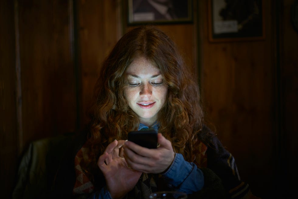 natural female with red hair and freckles