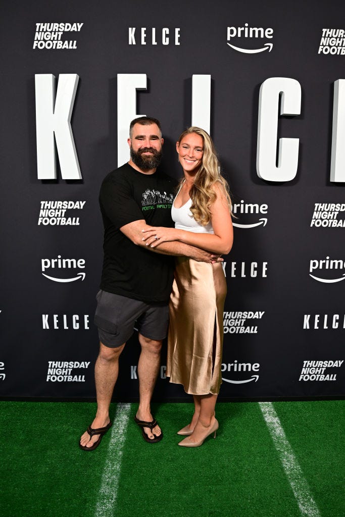 philadelphia, pennsylvania september 08 l r jason kelce and kylie kelce attend thursday night football presents the world premiere of kelce on september 08, 2023 in philadelphia, pennsylvania photo by lisa lakegetty images for prime video