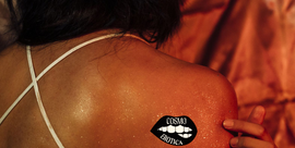 a person with a rash on the back