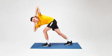 a split stance bow and rotate mat exercise