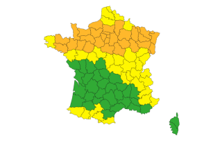 Un tiers des départements en vigilance orange neige et verglas