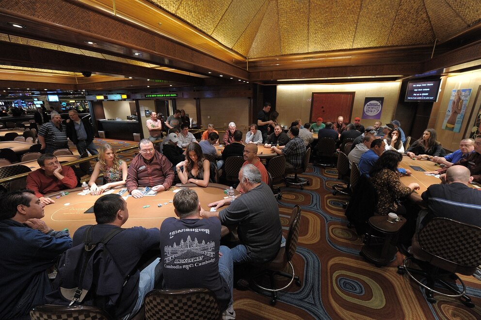 PHOTO: A general view at the  Poker Tournament at The Mirage Hotel and Casino on Feb. 10, 2010 in Las Vegas.