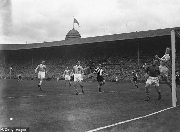 Trautmann played in the 1955 FA Cup final for City but they lost due to their inexperience