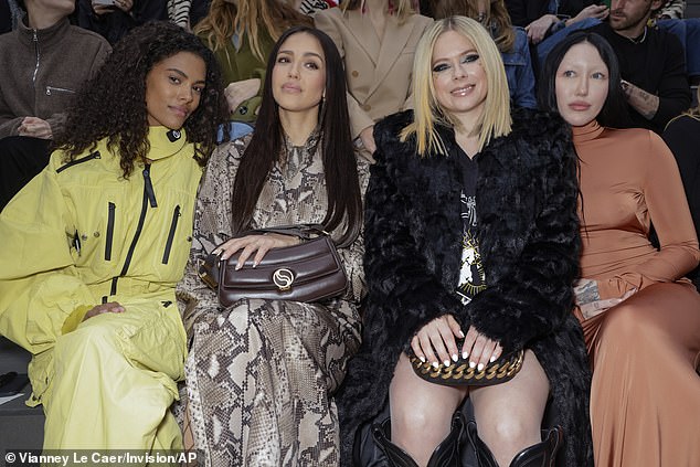 FROW (L-R)  Tina Kunakey, Jessica Alba, Avril Lavigne and Noah Cyrus