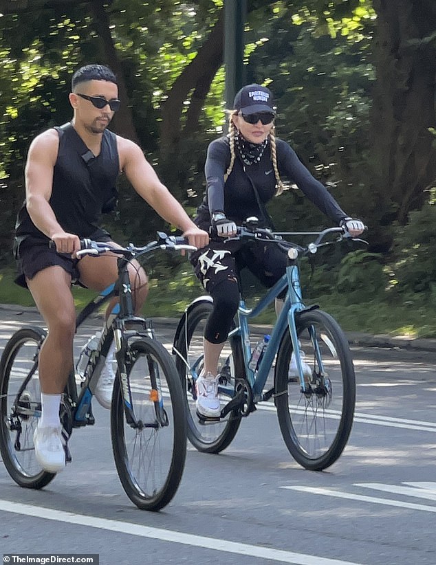 Resuming her routine: For her workout, the seven-time Grammy winner wore a black baseball cap, a Nike long sleeve, sunglasses and a pair of figure-hugging leggings