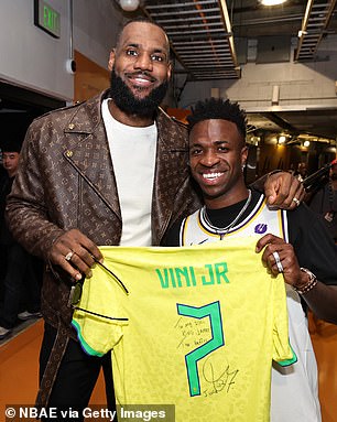 The pair posed for a picture after their jersey swaps