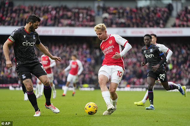 Emile Smith-Rowe's introduction as a second-half substitute drew a raucous reception from the Gunners faithful