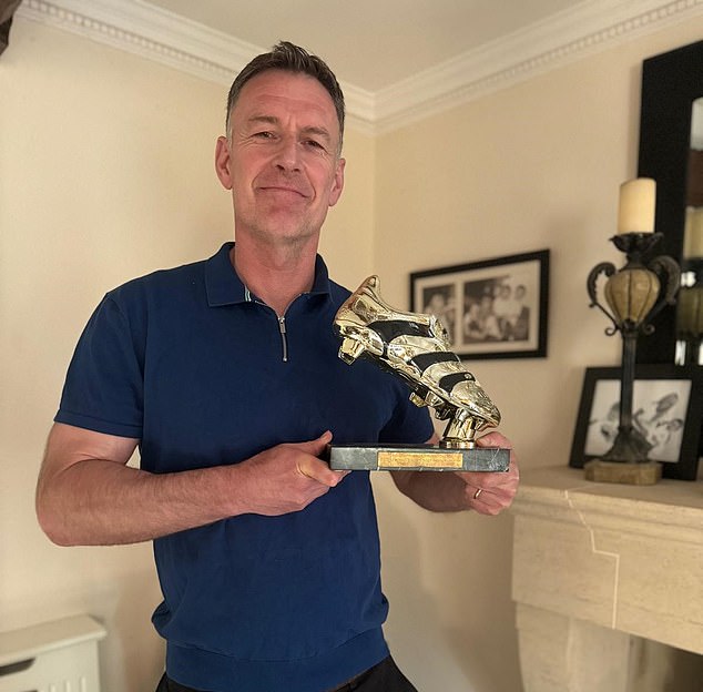 Chris Sutton won the Premier League Golden Boot in 1998 after scoring 18 times for Blackburn