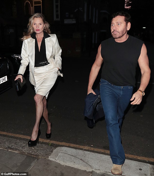 Kate was seen leaving with photographer friend Mert Alaş after the night with new pal Taylor