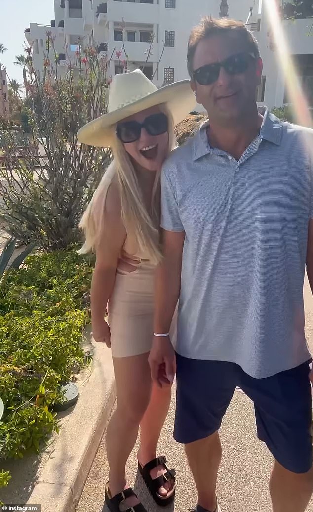 Britney Spears enjoyed a lavish Mexico getaway with brother Bryan this week