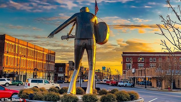 The Shoals in northern Alabama, encompassing Florence, Muscle Shoals, Sheffield, and Tuscumbia, are offering $10,000 to remote workers who move there