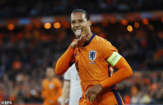 epa11402963 Virgil van Dijk of the Netherlands celebrates scoring the 2-0 goal during the friendly international soccer match between the Netherlands and Iceland in Rotterdam, the Netherlands, 10 June 2024.  EPA/PIETER STAM DE JONGE