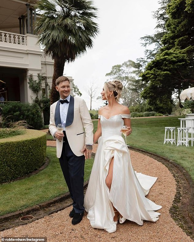 The couple posed for a series of romantic photos on the lush grounds