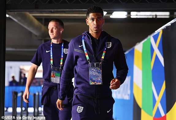 GELSENKIRCHEN, GERMANY - JUNE 16: Jude Bellingham of England arrives at the stadium prior to the UEFA EURO 2024 group stage match between Serbia and England at Arena AufSchalke on June 16, 2024 in Gelsenkirchen, Germany.   (Photo by Matt McNulty - UEFA/UEFA via Getty Images)