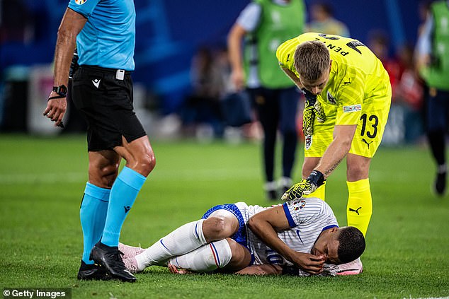 However, the 25-year-old ended the match in a heap on the ground after breaking his nose