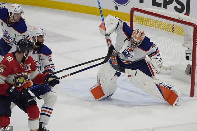 Edmonton goaltender Stuart Skinner was fantastic in the late stages of the Game 5 victory