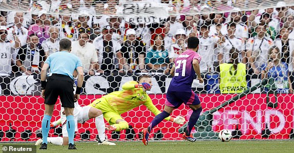 Soccer Football - Euro 2024 - Group A - Germany v Hungary - Stuttgart Arena, Stuttgart, Germany - June 19, 2024 Germany's Ilkay Gundogan scores their second goal REUTERS/Heiko Becker