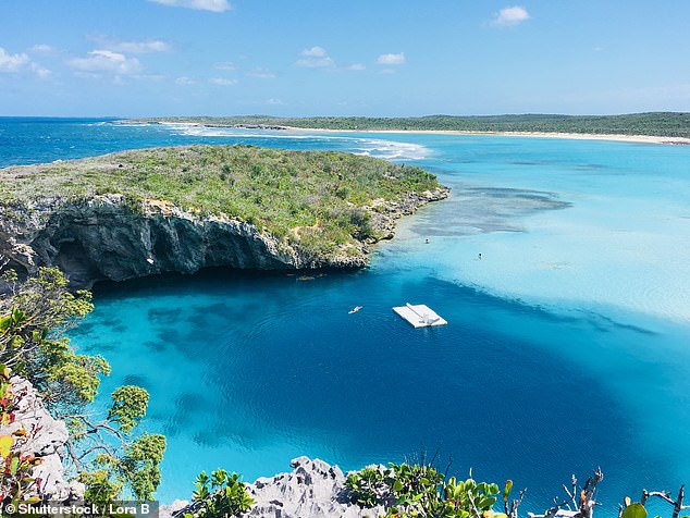 OceanGate¿s former CEO and co-founder, Guillermo Söhnlein, is sending an expedition into 'portal to Hell' hole a year after the fatal Titan submersible implosion that killed five people during its descent to the Titanic