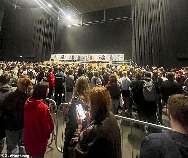 Elsewhere, the 3 Arena is being used entirely for merch was filled to the brink with excited fans lining up for hoodies, T-shirts and other trinkets