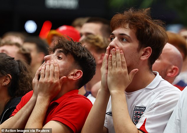 BoxPark Wembley saw similarly nervous scenes as Slovakia remained 1-0 up